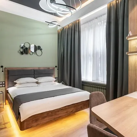 Pushkinskaya Apartments Kyiv Exterior photo